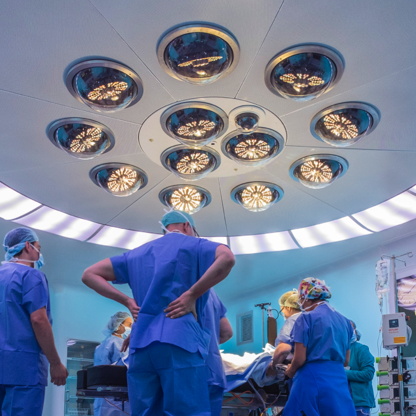 DATUS Integrated Air Plenum during Surgery