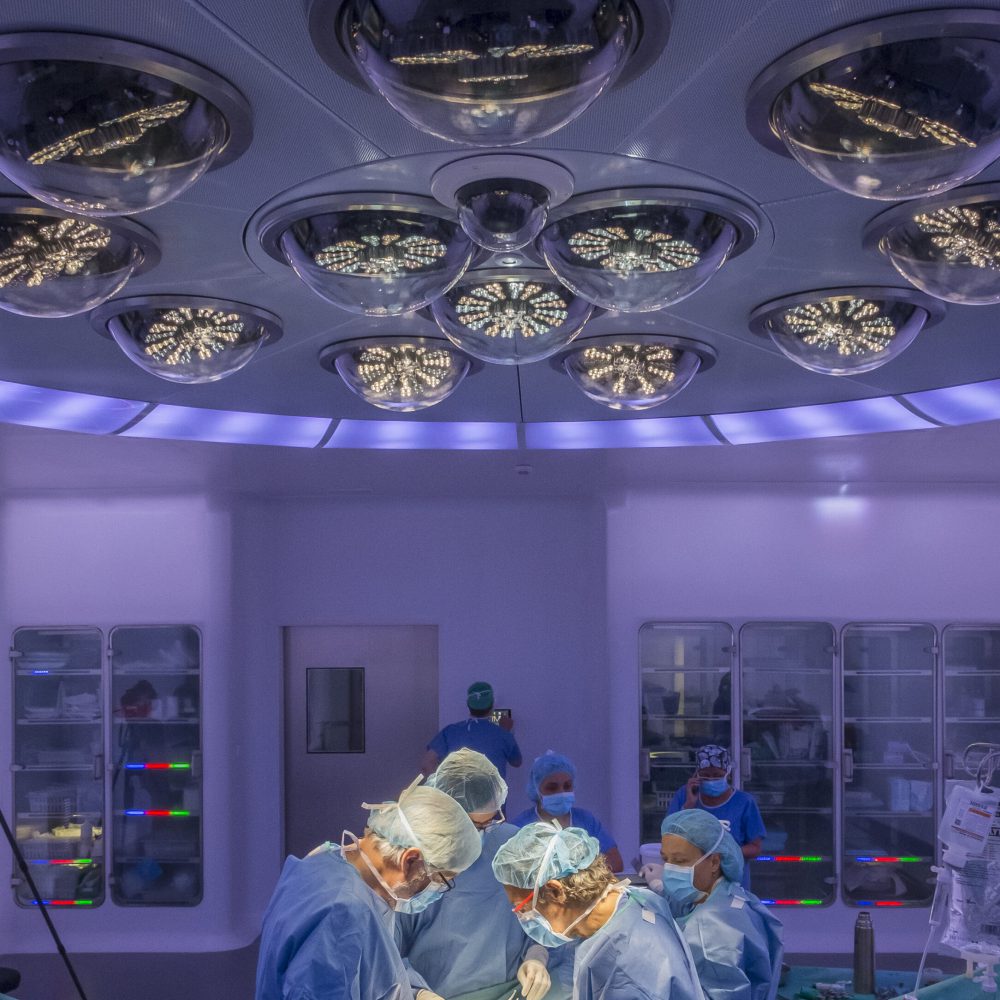 Surgery in the DATUS DatOR DIORS; Dr. Antonio Lacy