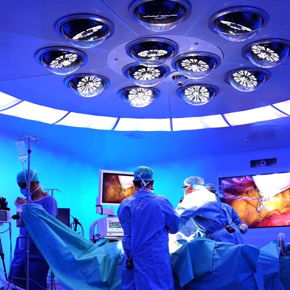 DATUS Integrated Air Plenum during surgery